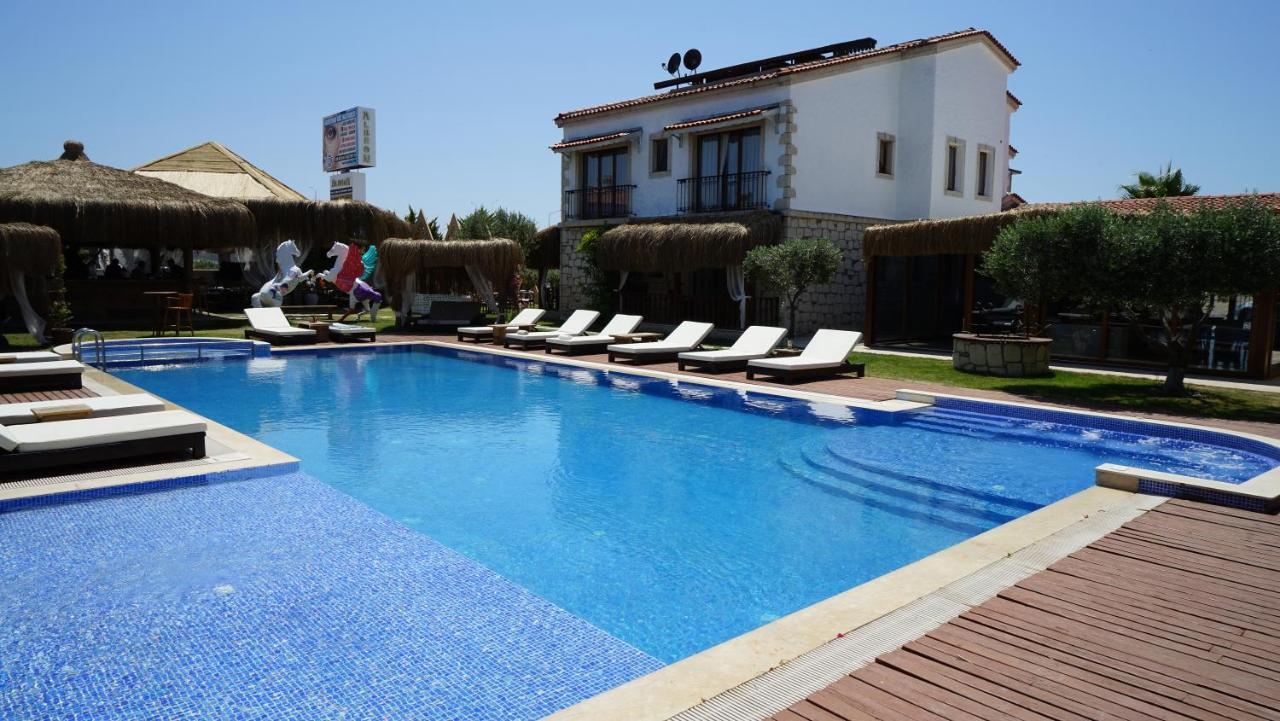 Albeon Luxury Hotel - 알라카티 외부 사진